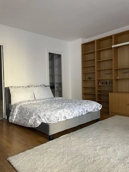 Apartment Charmant Appartement Paris Xvie- Avec Balcon!