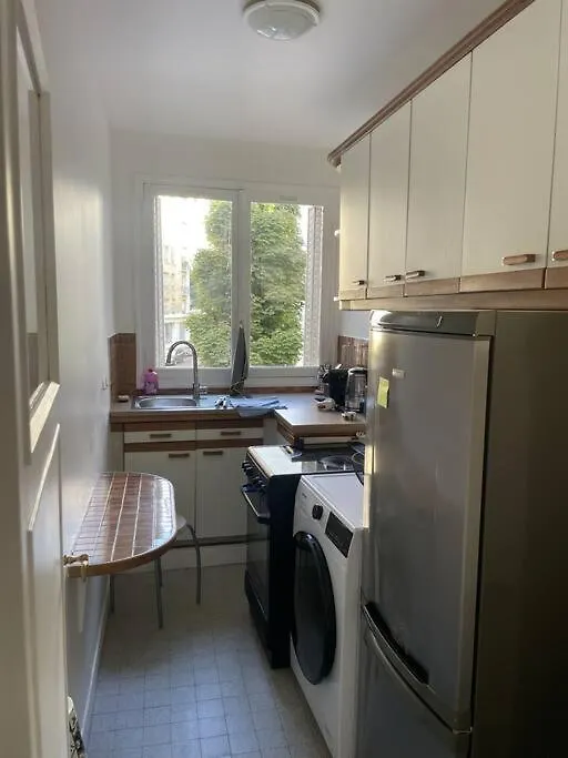 Charmant Appartement Paris Xvie- Avec Balcon! France