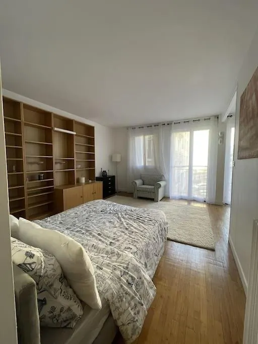 Charmant Appartement Paris Xvie- Avec Balcon!